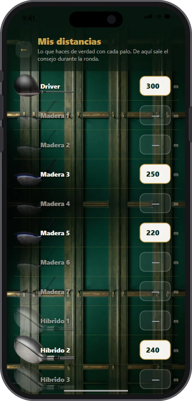 Mis distancias: los palos de la bolsa dibujados sobre un rack de madera con sus metros — driver 300, híbrido 4 260, hierro 7 181, wedge de 56 grados 70.